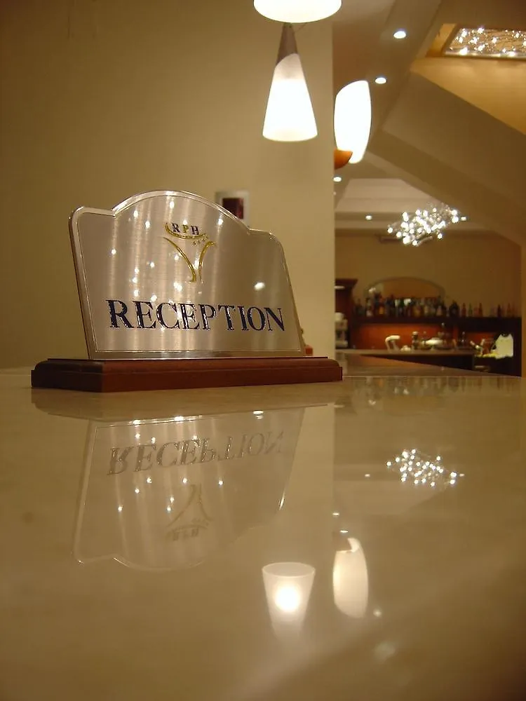 Ranch Palace Hotel Νάπολη