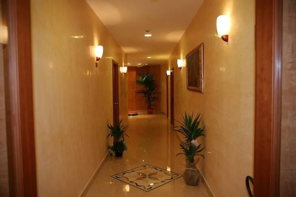 Ranch Palace Hotel Νάπολη