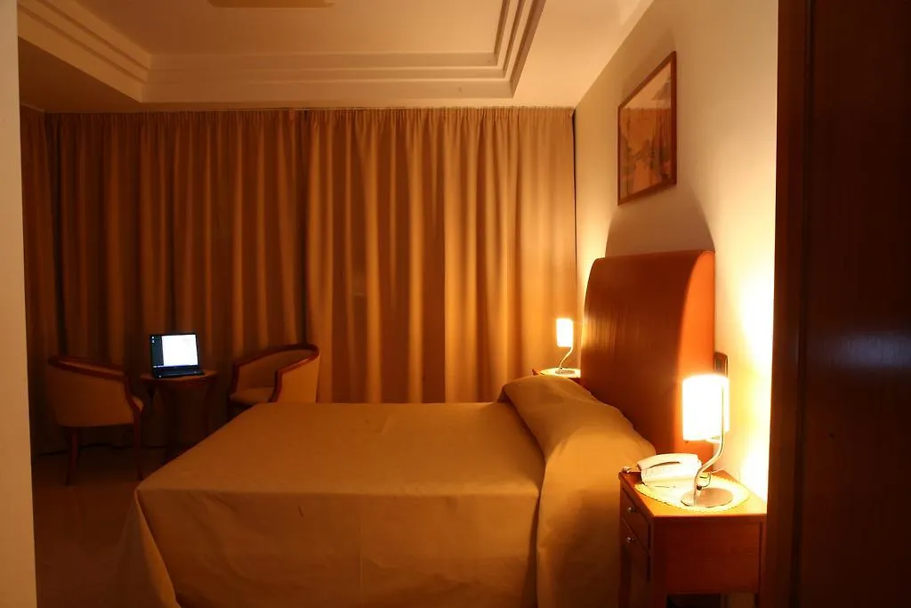 Ranch Palace Hotel Νάπολη
