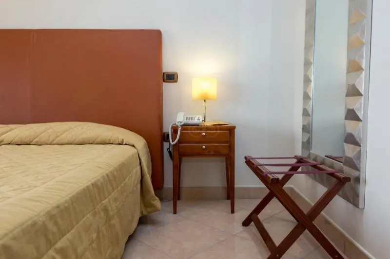 Ranch Palace Hotel Νάπολη